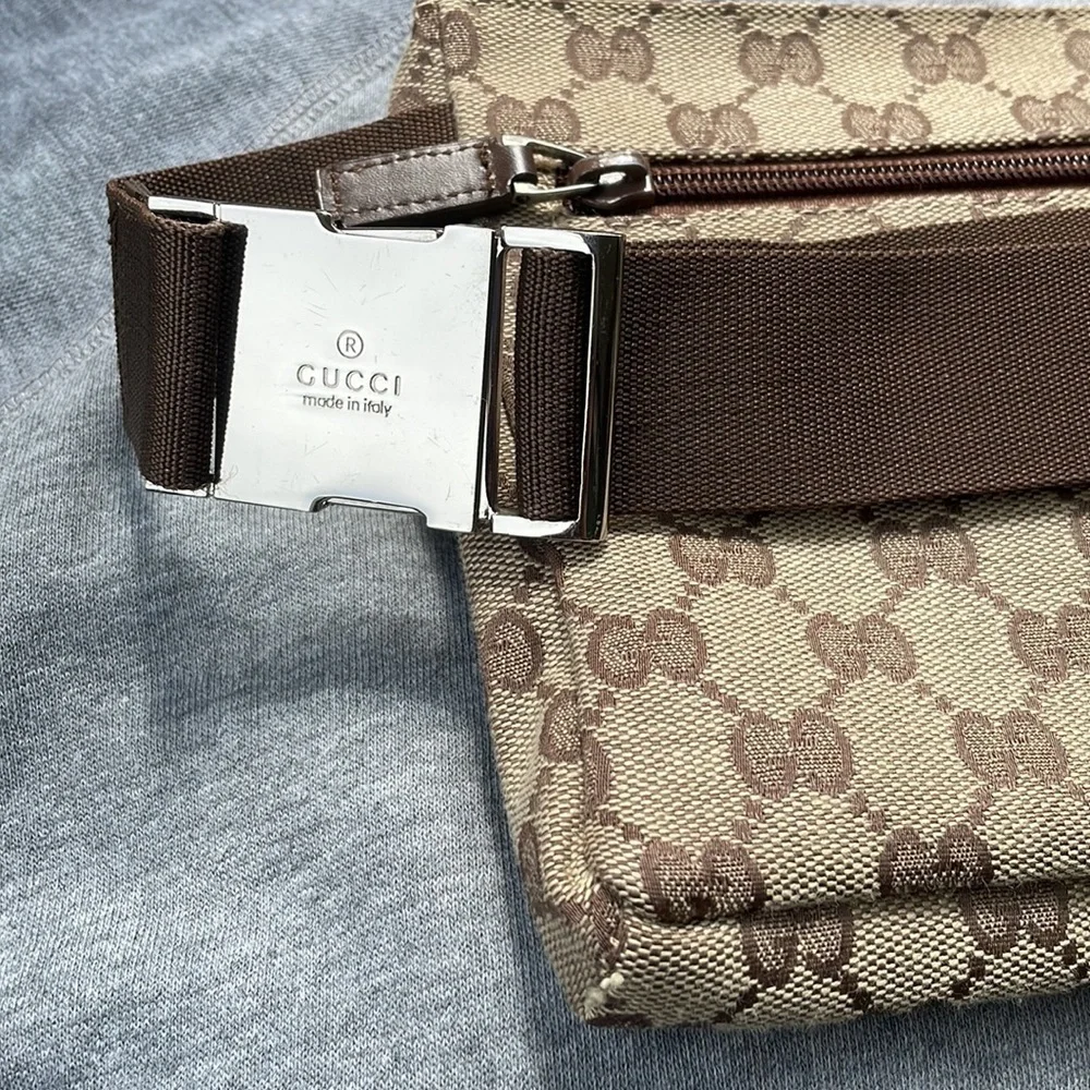 GUCCI GG Vintage Double Belt Bag Monogram